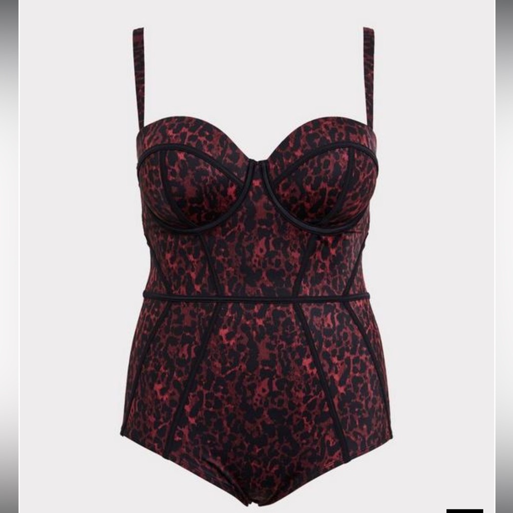 Slim Fix Underwire Piping One Piece Swimsuit